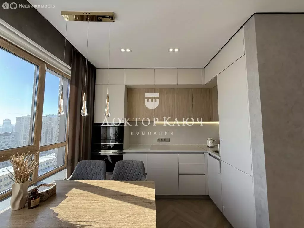 3-комнатная квартира: Новосибирск, улица Державина, 50 (60.6 м) - Фото 0