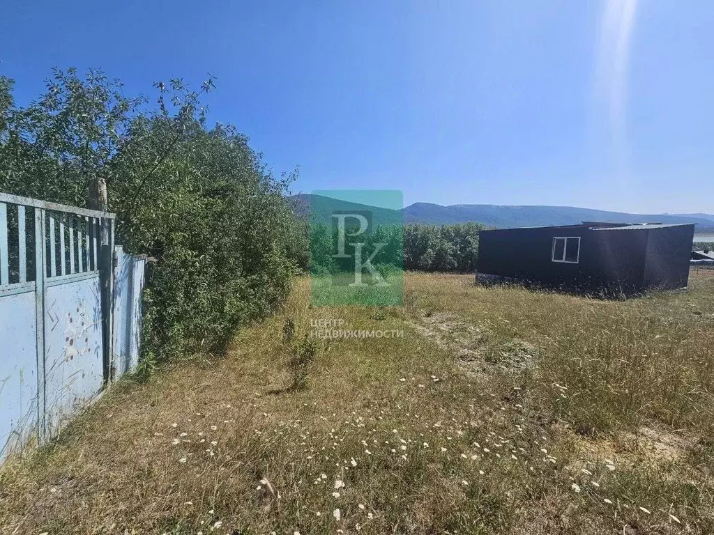 Участок в Севастополь с. Россошанка, ул. Запрудная (10.0 сот.) - Фото 1