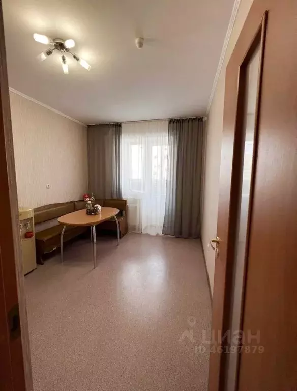 3-к кв. Самарская область, Самара ул. Виталия Талабаева, 4 (76.0 м) - Фото 1