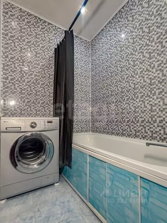 2-к кв. Псковская область, Псков ул. Генерала Маргелова, 19 (67.0 м) - Фото 1