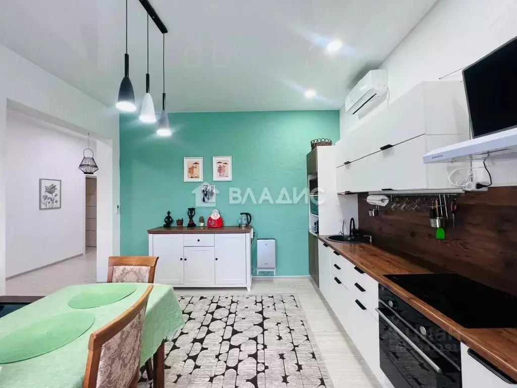 Дом в Калининградская область, Гурьевский муниципальный округ, пос. ... - Фото 2