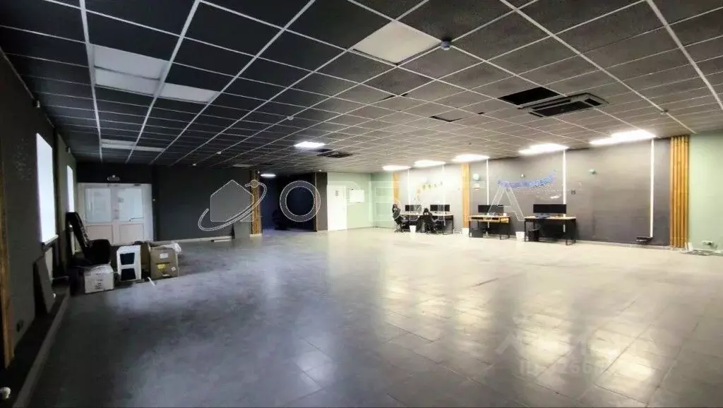 Помещение свободного назначения в Тюменская область, Тюмень ул. ... - Фото 2