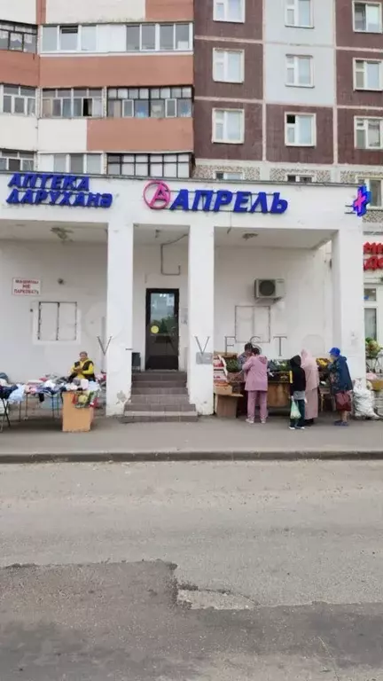 Торговая площадь, Академика Сахарова ул., 27 - Фото 1