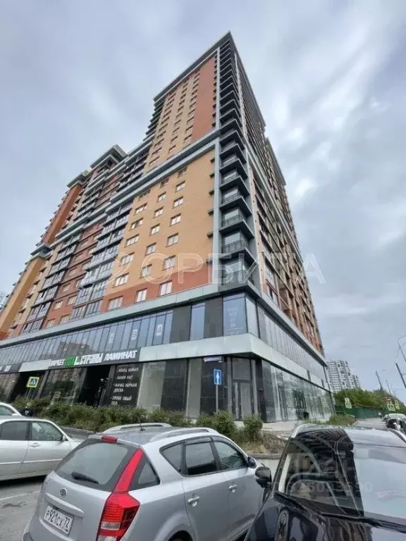 2-к кв. Тюменская область, Тюмень ул. 50 лет Октября, 4 (78.0 м) - Фото 1