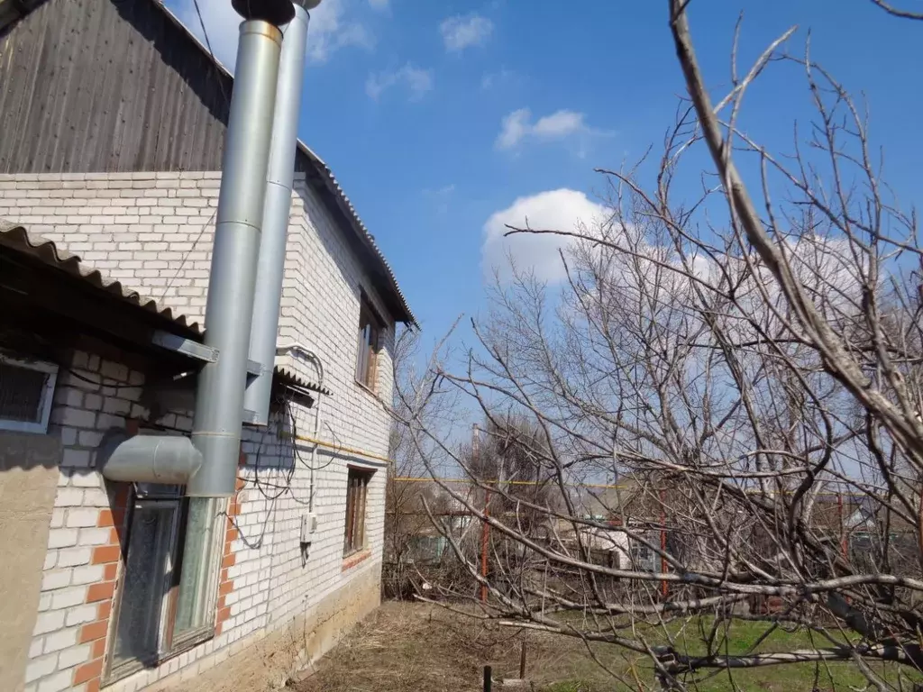 Дом в Волгоградская область, Волгоград Тросовая ул. (67 м) - Фото 1