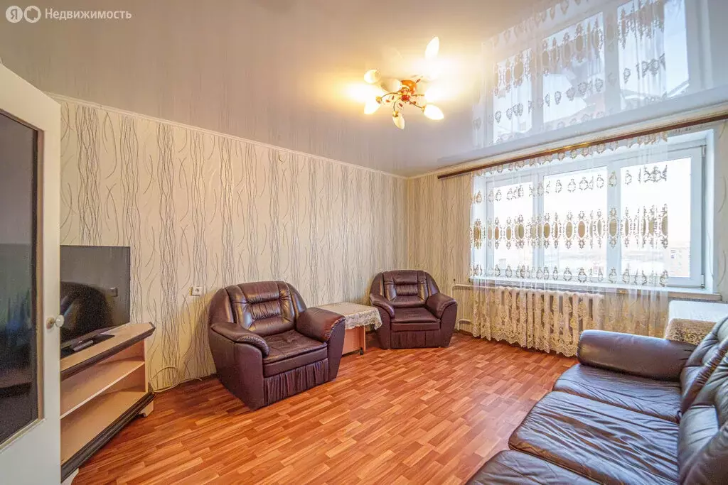 3-комнатная квартира: Пермь, Монастырская улица, 101 (61.7 м) - Фото 1