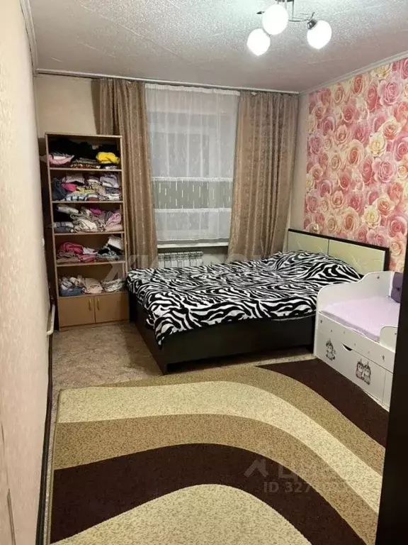 4-к кв. Хакасия, Абакан ул. Маршала Жукова, 86 (71.5 м) - Фото 1