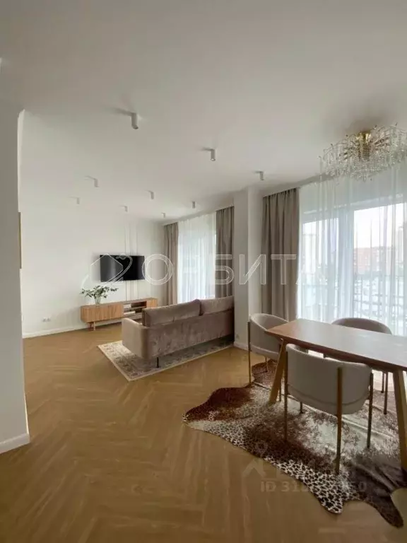 2-к кв. Тюменская область, Тюмень ул. Молодогвардейцев, 5к1 (59.4 м) - Фото 1
