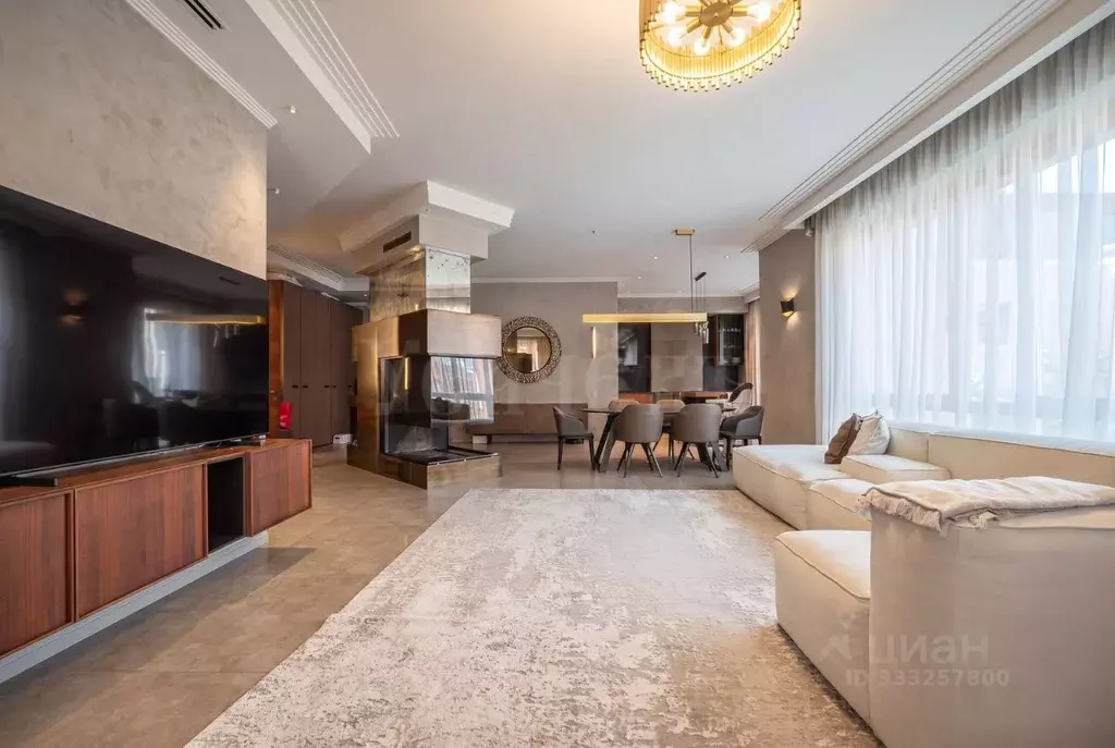 3-к кв. Москва ул. Льва Толстого, 23к1 (167.6 м) - Фото 1