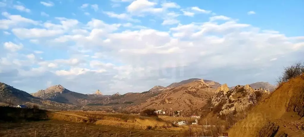 Участок в Крым, Феодосия муниципальный округ, Курортное пгт ул. ... - Фото 1