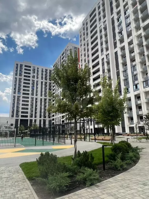 2-к. квартира, 60 м, 15/20 эт. - Фото 0