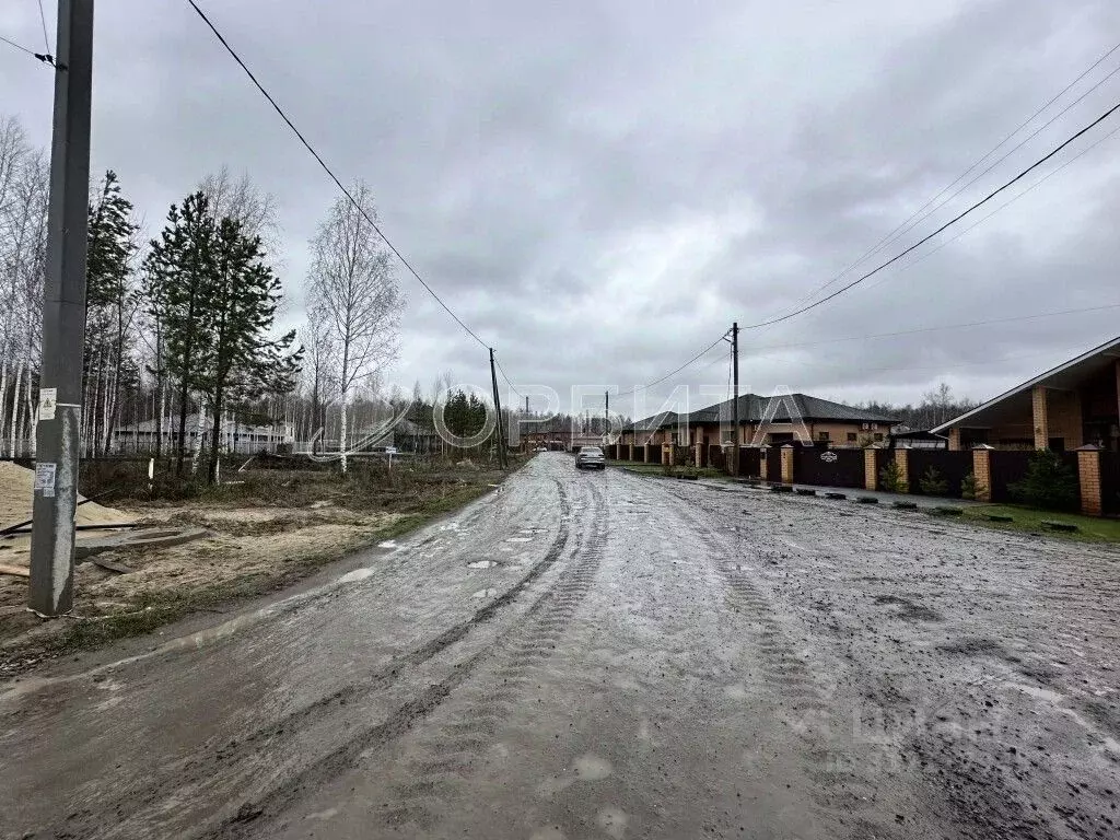 Участок в Тюменская область, Тюмень Медик СНТ, ул. Морковная, 87 (5.0 ... - Фото 0