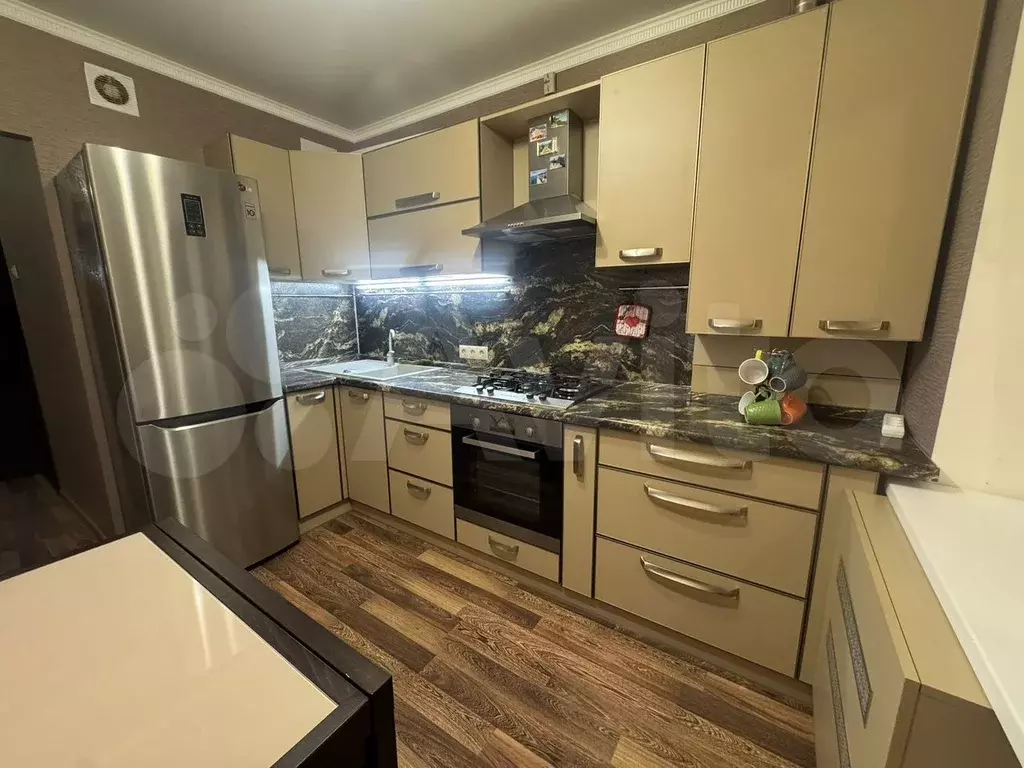 1-к. квартира, 41 м, 8/9 эт. - Фото 1