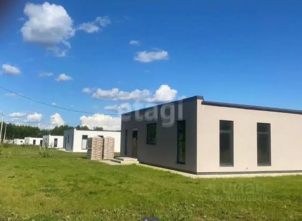 Дом в Пермский край, Добрянский муниципальный округ, д. Конец Гор ул. ... - Фото 1