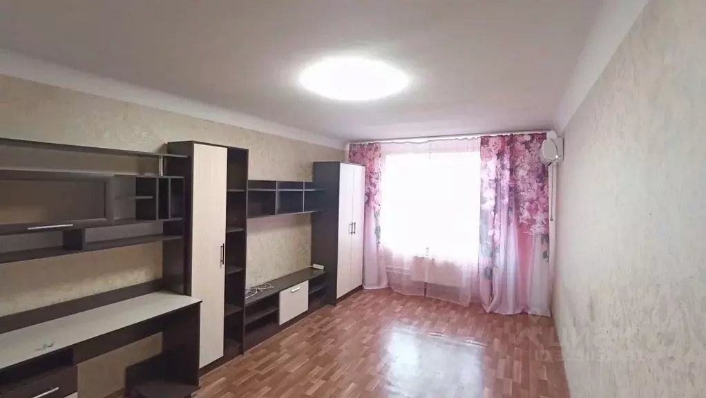 1-к кв. Волгоградская область, Волжский просп. Имени Ленина, 162 (36.0 ... - Фото 1