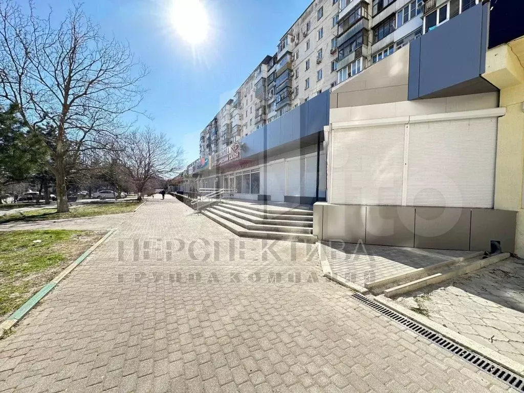 Продам торговое помещение, 411 м - Фото 0