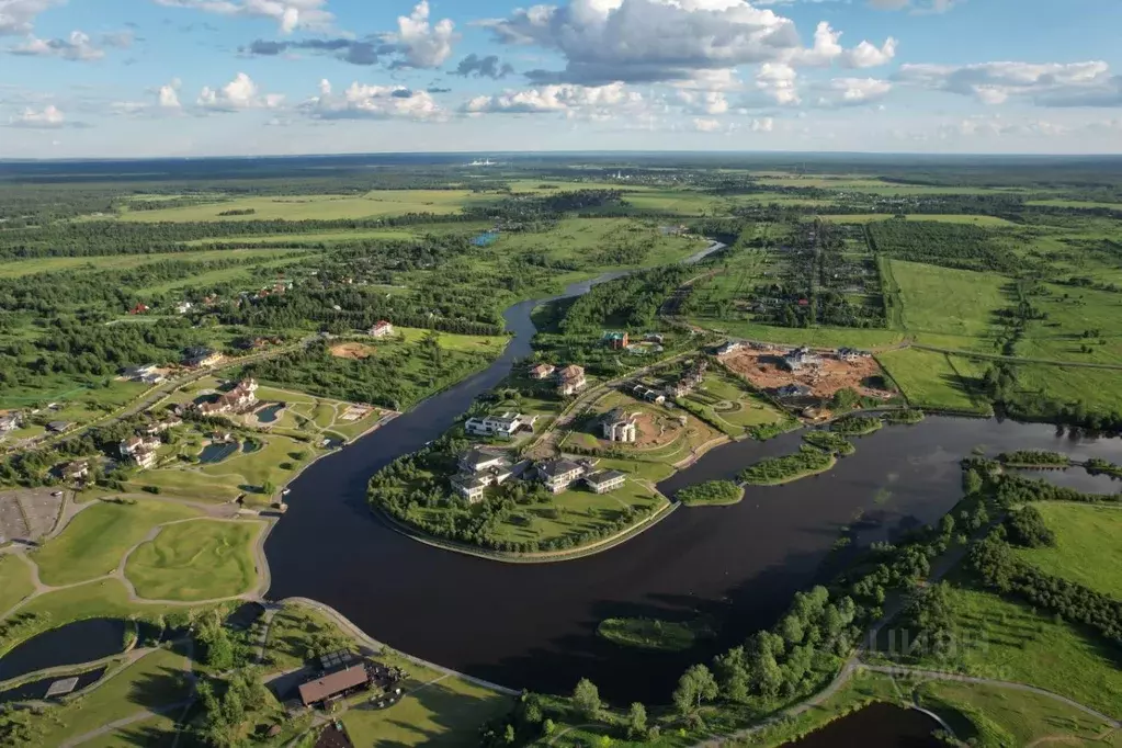 Участок в Тверская область, Конаковский муниципальный округ, д. ... - Фото 0