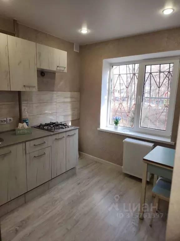 2-к кв. Волгоградская область, Волгоград ул. Кирова, 132А (45.0 м) - Фото 1