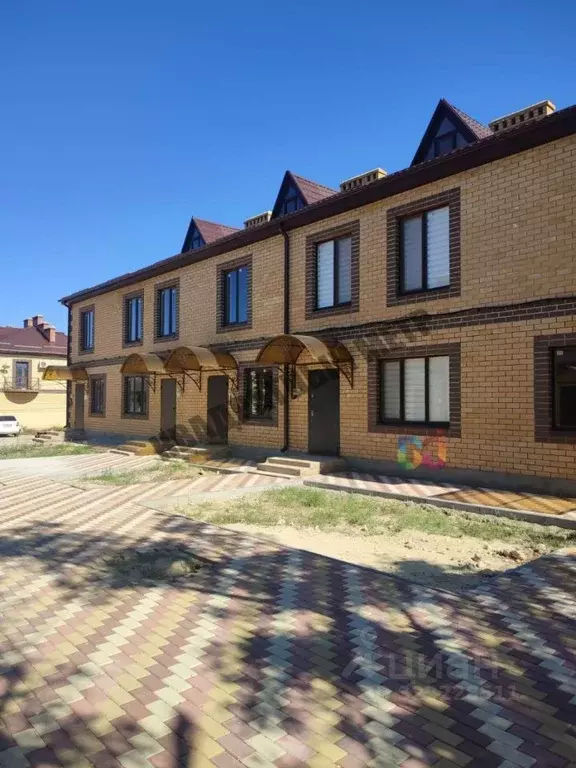 1-к кв. Калмыкия, Элиста ул. Хомутникова, 116 (45.3 м) - Фото 0