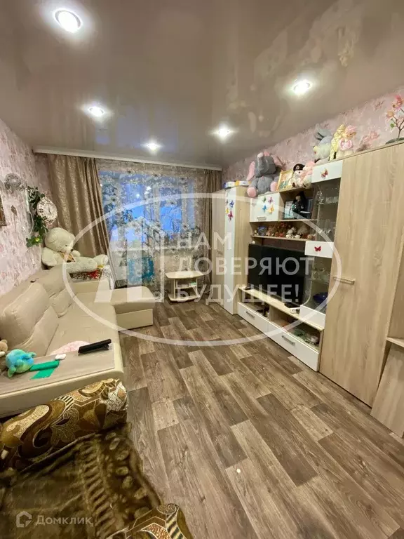 Продаётся 3-к квартира, 61.9 м - Фото 1