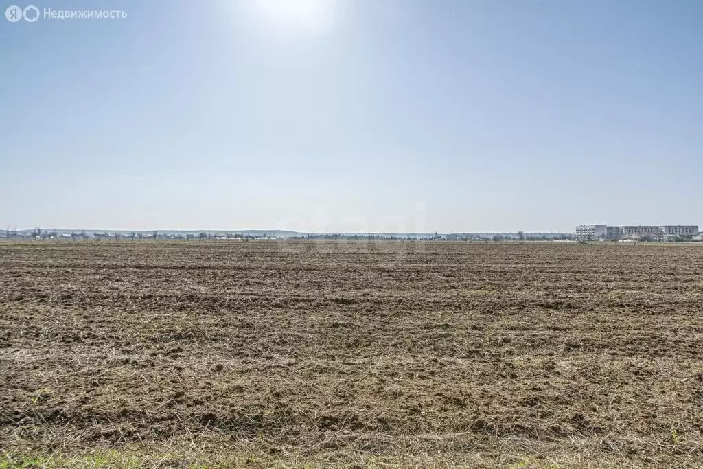 Участок в Бахчисарайский район, село Вилино (8.03 м) - Фото 1