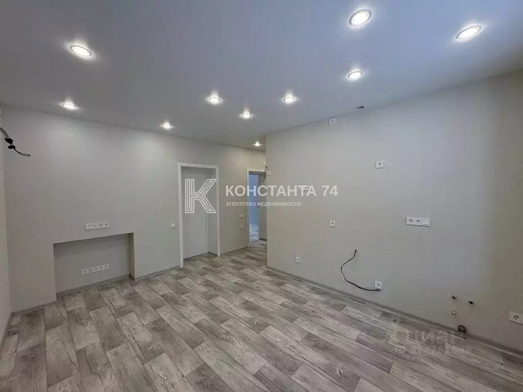 2-к кв. Челябинская область, Челябинск ул. Ловина, 7 (60.0 м) - Фото 2