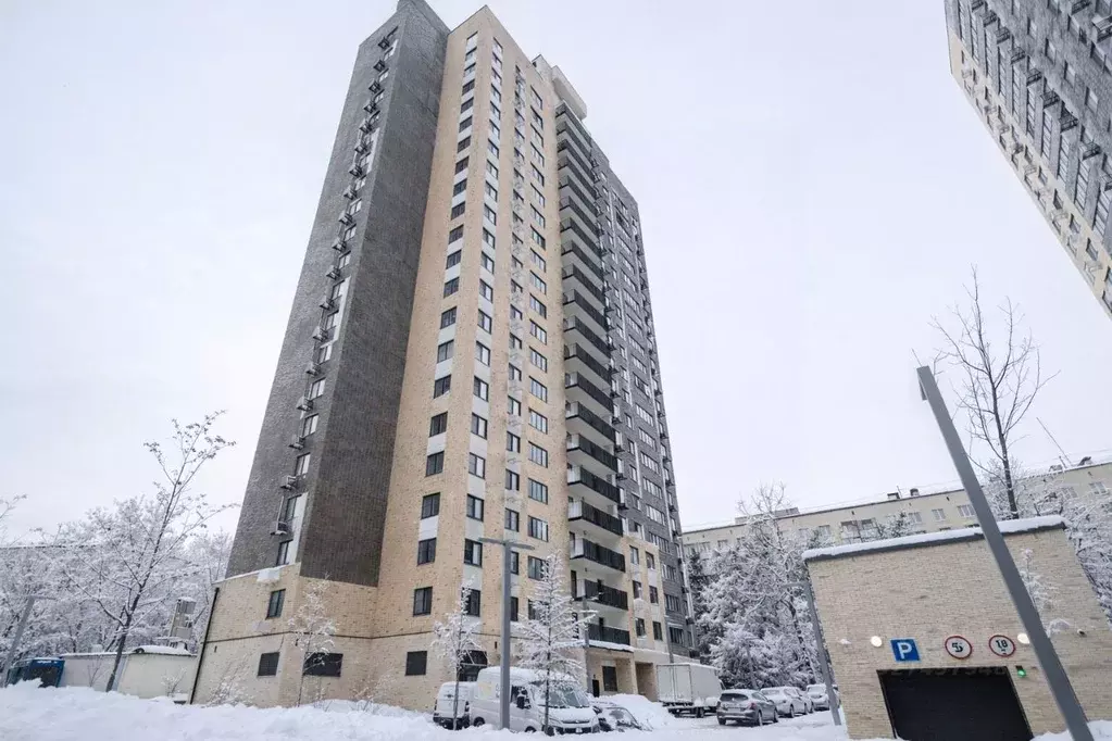 Гараж в Москва ул. Лавочкина, 10А (21 м) - Фото 1