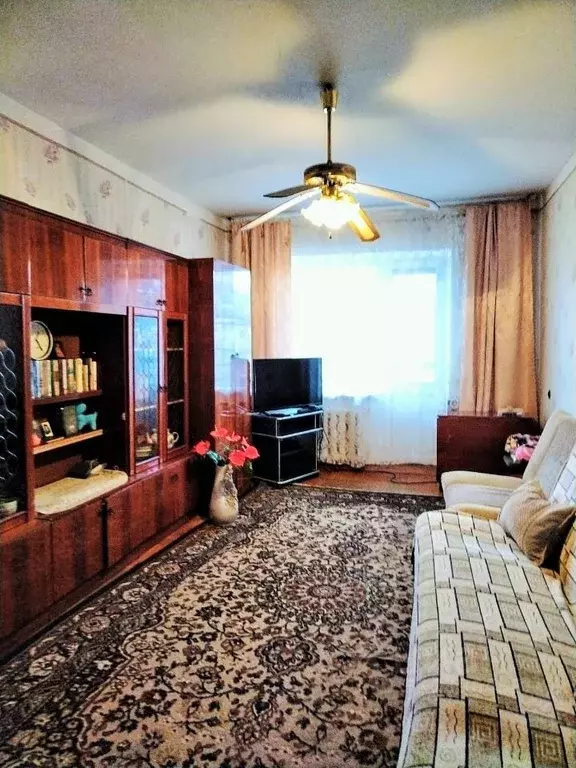 2-к кв. Краснодарский край, Горячий Ключ Заводская ул. (54.0 м) - Фото 0