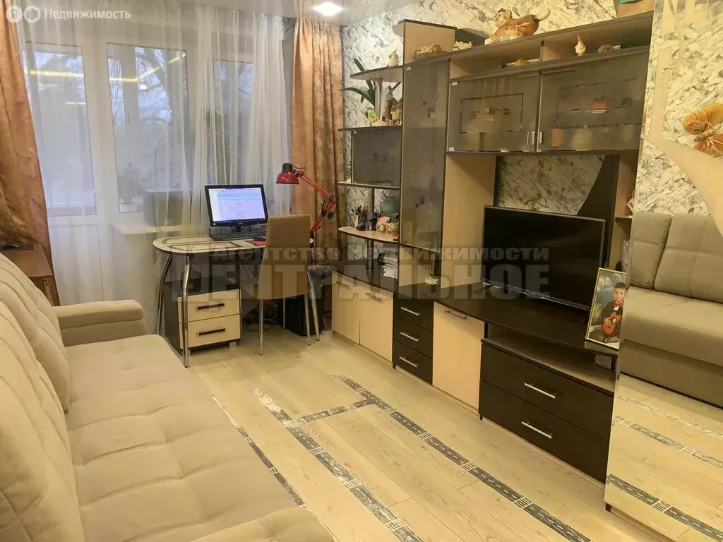 1-комнатная квартира: Смоленск, улица Городок Коминтерна, 12 (30.2 м) - Фото 2