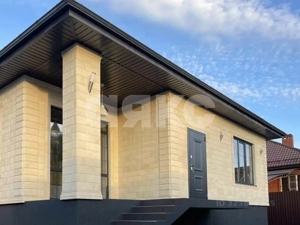 Дом в Краснодарский край, Горячий Ключ Ручейная ул. (115 м) - Фото 1