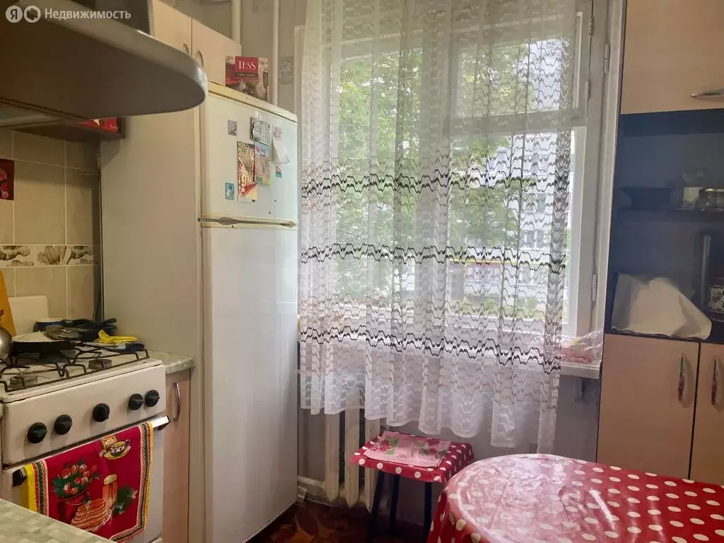 2-комнатная квартира: Печоры, Заводская улица, 3Б (42 м) - Фото 2