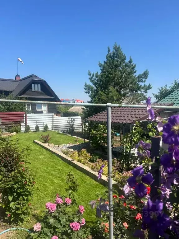 Дом в Волгоградская область, Волгоград Магистральная ул., 15 (50 м) - Фото 1