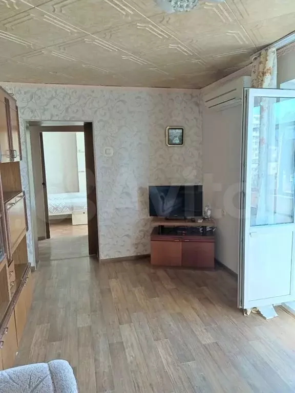 2-к. квартира, 49 м, 5/5 эт. - Фото 0