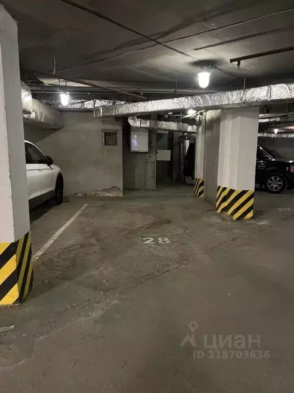 Гараж в Свердловская область, Екатеринбург ул. Кузнечная, 79 (22 м) - Фото 1