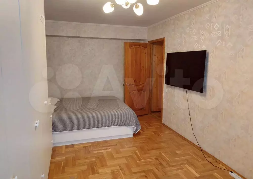 2-к. квартира, 45 м, 6/9 эт. - Фото 0