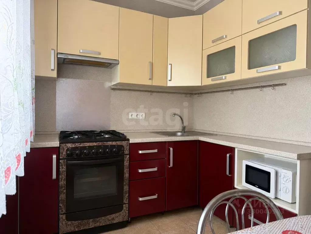3-к кв. Белгородская область, Белгород просп. Ватутина, 12 (60.0 м) - Фото 1