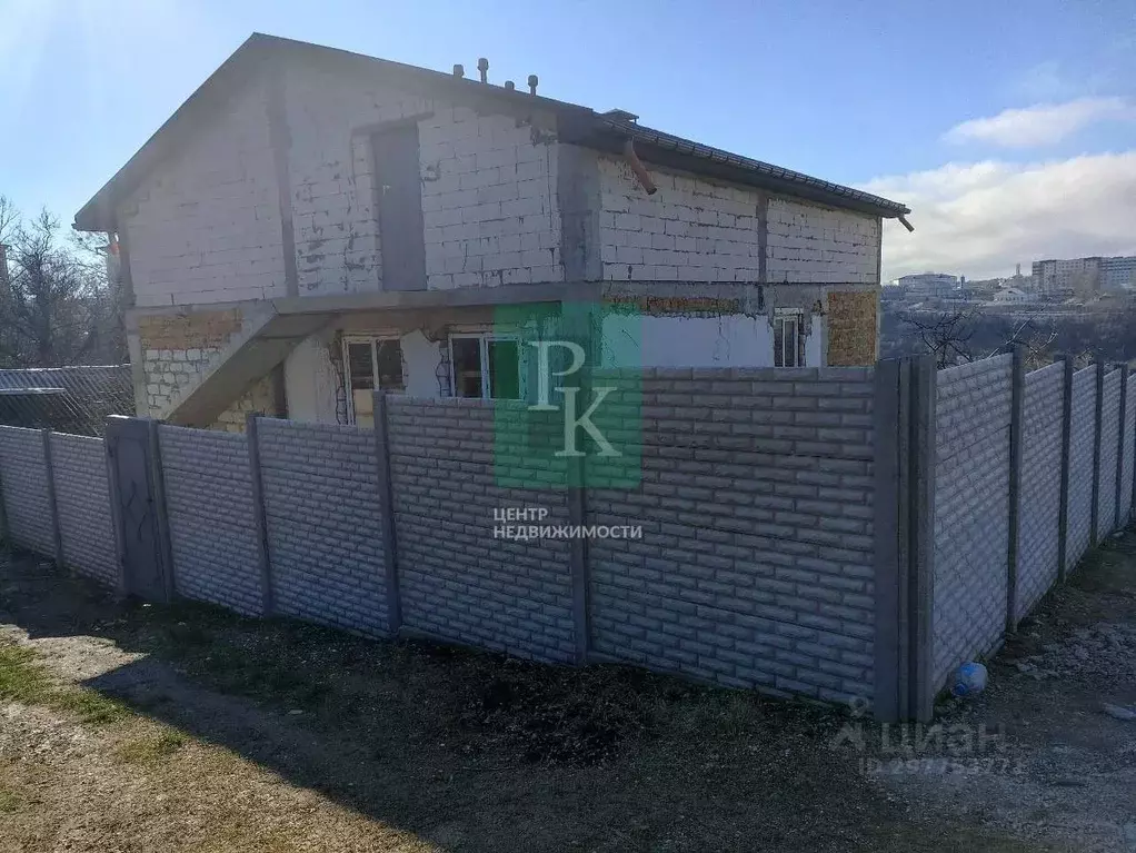 Дом в Севастополь ул. Гранатная, 10 (297 м) - Фото 2