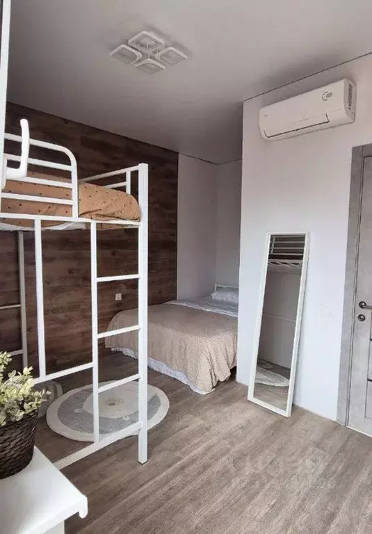 Комната Краснодарский край, Геленджик Пограничная ул., 8Б (18.0 м) - Фото 0