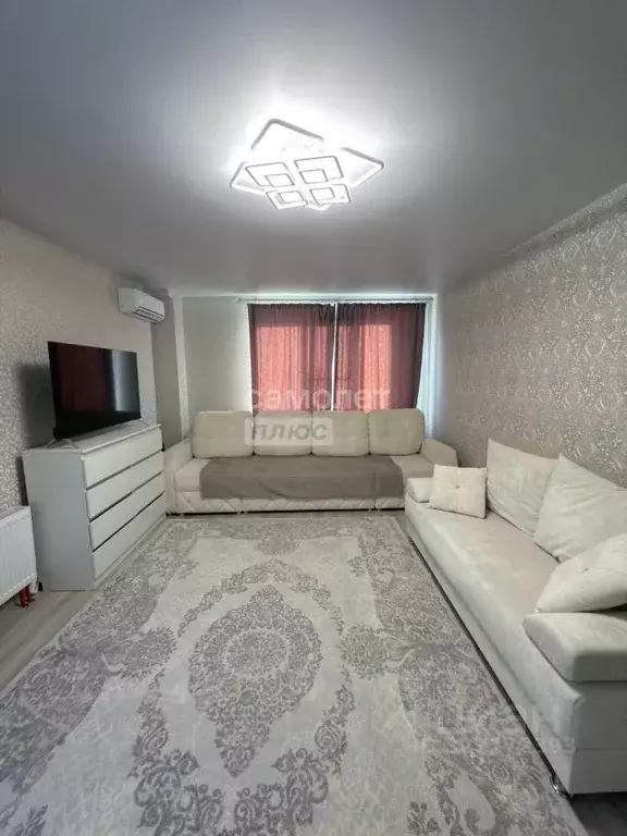 1-к кв. Омская область, Омск Верхнеднепровская ул., 265к2 (41.4 м) - Фото 2