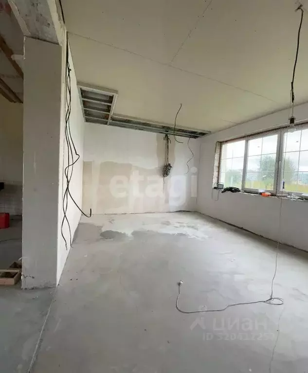 Дом в Псковская область, Печоры ул. Автомобилистов, 18 (150 м) - Фото 2