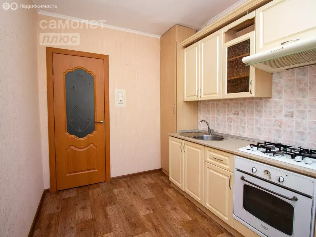 4-комнатная квартира: Ульяновск, Камышинская улица, 48 (79 м) - Фото 0