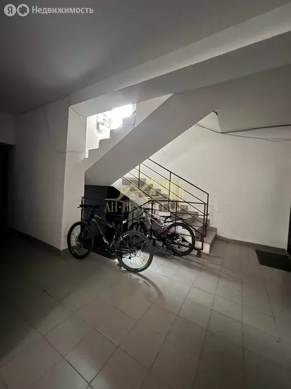 2-комнатная квартира: Владикавказ, улица Зураба Магкаева, 83к3 (52 м) - Фото 1