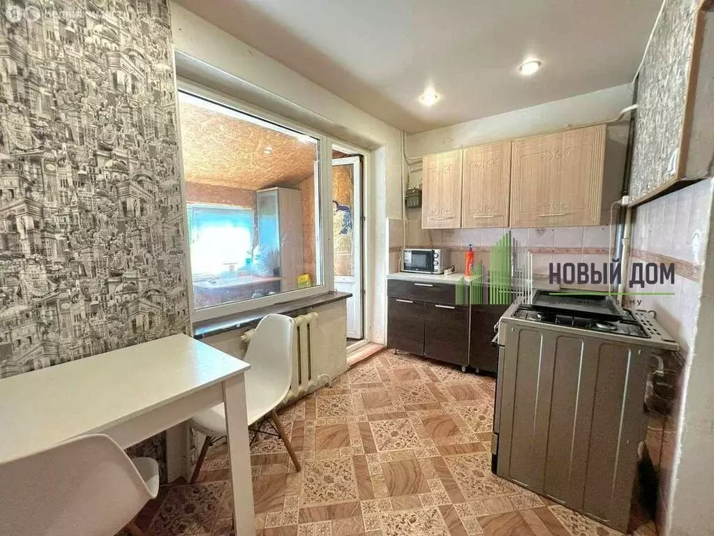 2-комнатная квартира: деревня Лесная, улица 60 лет СССР, 2 (43 м) - Фото 2