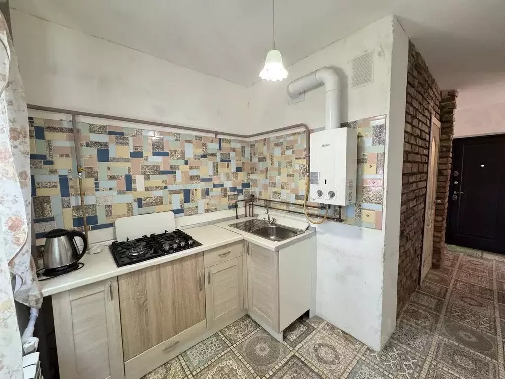 2-к кв. Псковская область, Псков Запсковье исторический район, ул. ... - Фото 1