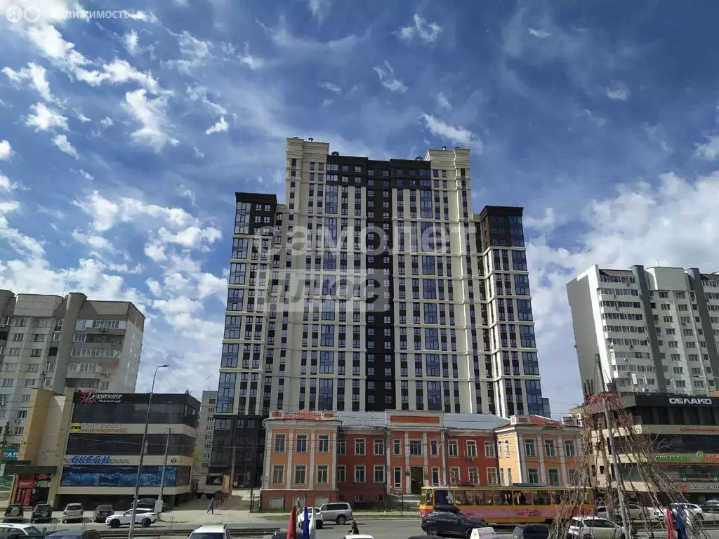 4-комнатная квартира: Барнаул, Красноармейский проспект, 61Б (105.1 м) - Фото 1