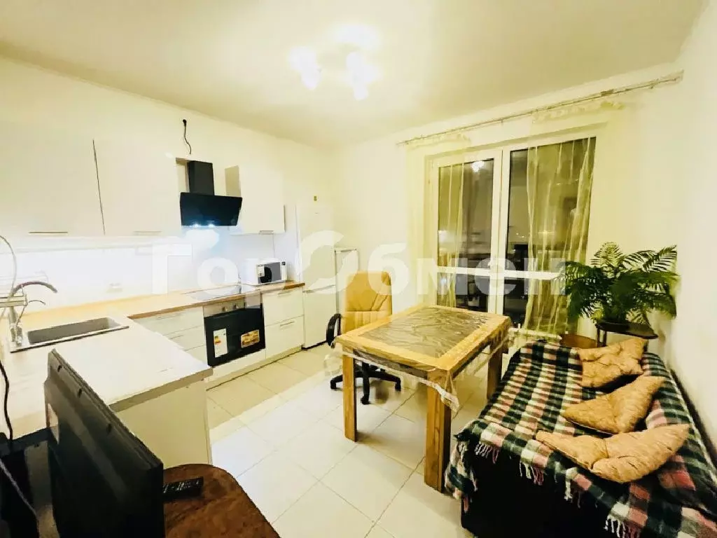 Продается 3-комнатная квартира - Фото 2