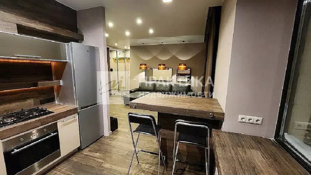 Продается 3-комнатная квартира - Фото 2