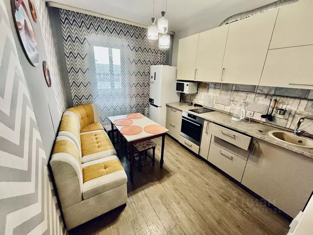 1-к кв. Иркутская область, Иркутск Депутатская ул., 42/1 (40.0 м) - Фото 1