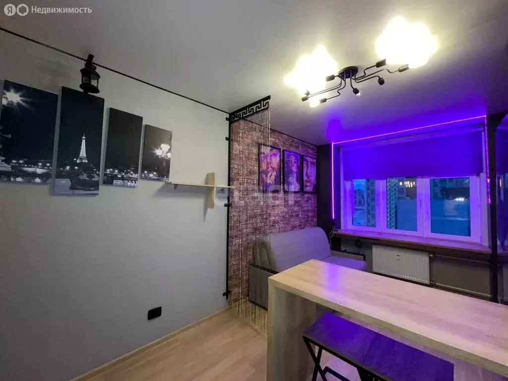 Квартира-студия: Тюмень, улица Василия Подшибякина, 21 (22.5 м) - Фото 2