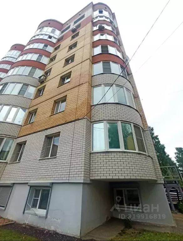 3-к кв. Коми, Сыктывкар Советская ул., 12 (79.9 м) - Фото 0